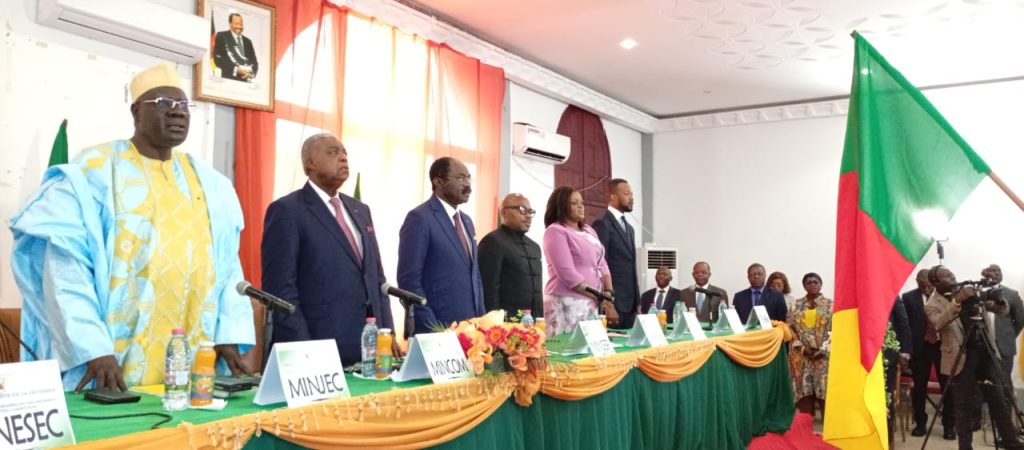 WhatsApp-Image-2026-02-04-at-11.32.56-1024x450 Ouverture des Echanges Sectoriels entre les Jeunes et les Membres du Gouvernement