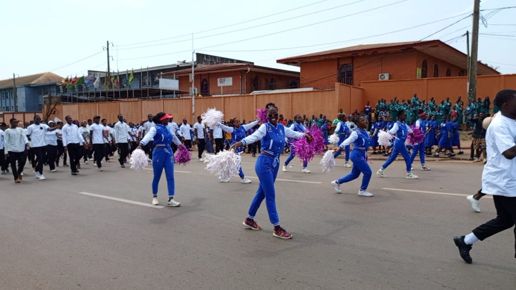 WhatsApp-Image-2026-02-06-at-12.24.55-1-1024x576 Les répétitions modulaires du défilé