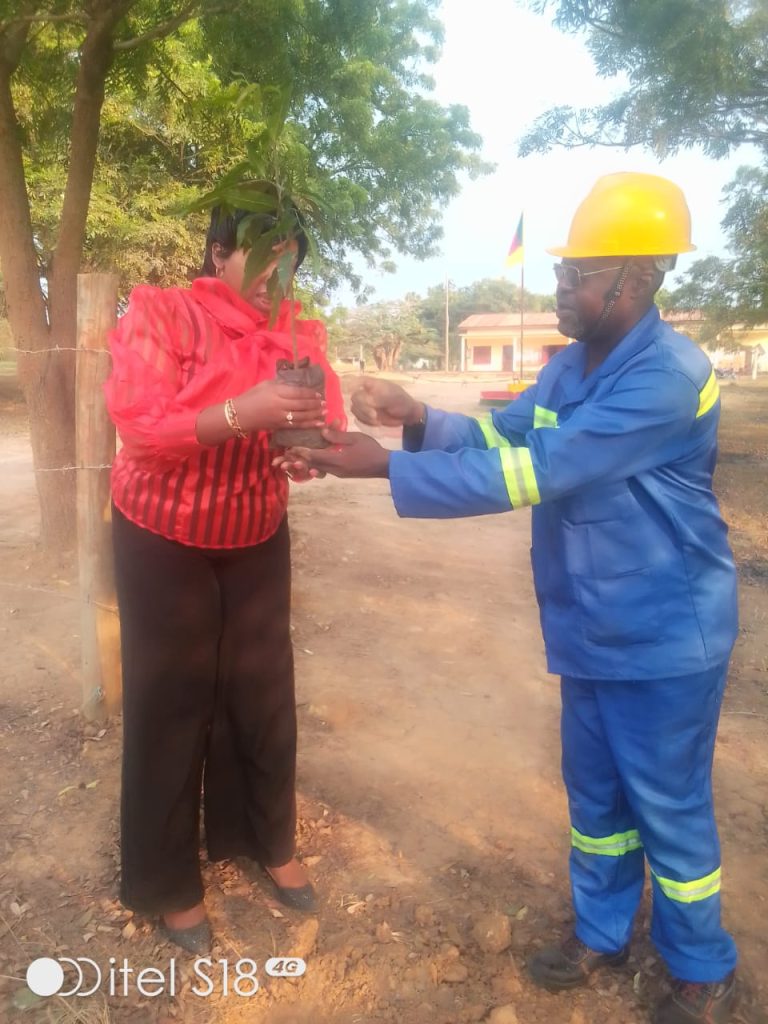 WhatsApp-Image-2026-02-07-at-17.36.39-1-768x1024 L'atelier de renforcement des capacités fiscalo-comptables des jeunes ayants reçu des financements publics par le partenaire MINJEC "SIMPLY-FINANCE"