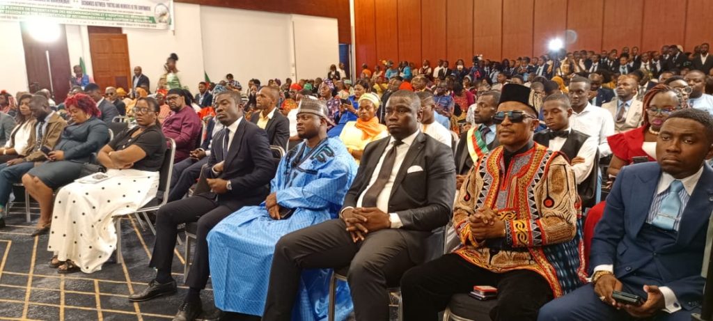 WhatsApp-Image-2026-02-11-at-16.11.561-1024x461 Séance plénière de présentation des recommandations et d'adoption des résolutions suite aux différents panels entre les jeunes et les membres du gouvernement