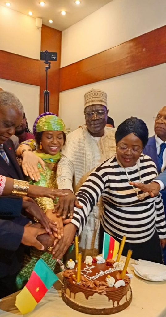 WhatsApp-Image-2026-02-11-at-16.12.05-537x1024 Séance plénière de présentation des recommandations et d'adoption des résolutions suite aux différents panels entre les jeunes et les membres du gouvernement